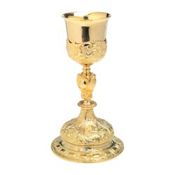 Cliz dorado en latn con decoracin barroca en...