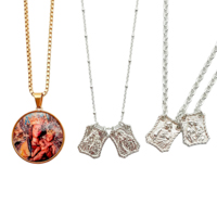COLLARES Y COLGANTES