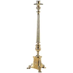 Candelero de pie clsico en latn pulido de A...