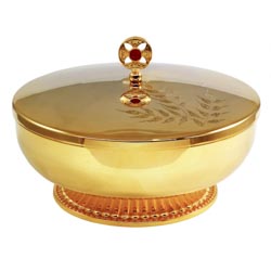 Copn en metal dorado con tapa grabada y base...