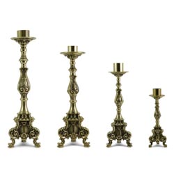 Candelero barroco en latn dorado Altura 22 c...