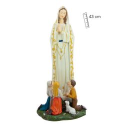 Imagen de la Virgen de Ftima con los tres pa...