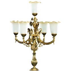 Candelabro de 5 luces en metal dorado con tul...