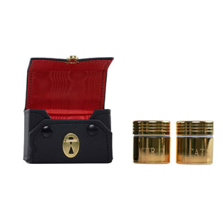 Estuche con dos jarritas doradas para santos ...