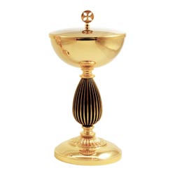 Copn en latn dorado de 24K con nudo estriad...