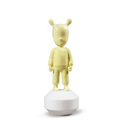 The yellow guest-little