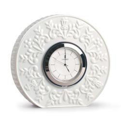 Reloj-logos