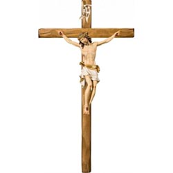 Cristo pisa en cruz recta en talla de madera ...