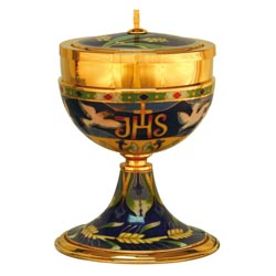 Copn en metal dorado con copa, base y tapa e...