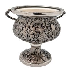 Acetre de lat�n plateado cincelado con cubeta i...