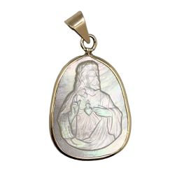 Medalla Coraz�n de Jes�s en n�car y oro 18 kt...
