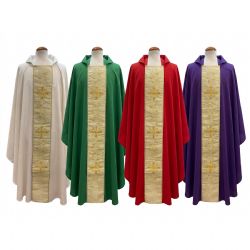 Casulla bordada a mano en oro con tejido Piev...