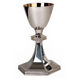 Cliz gtico con base hexagonal y filigrana c...